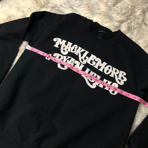 Macklemore & Ryan Lewis 2013 Tour Sweatshirt - Picture 8 of 12